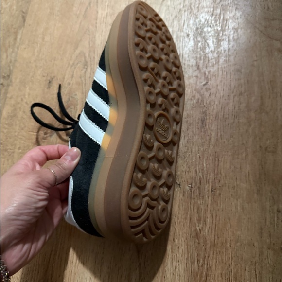 Adidas gazelle Sneakers with platform Gum Sole - Picture 5 of 8